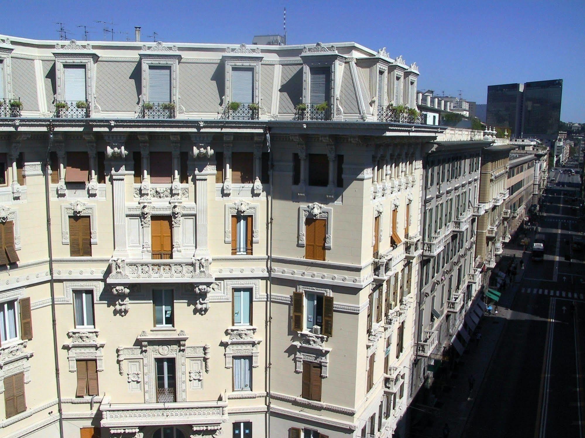 Soana City Rooms Генуя Экстерьер фото
