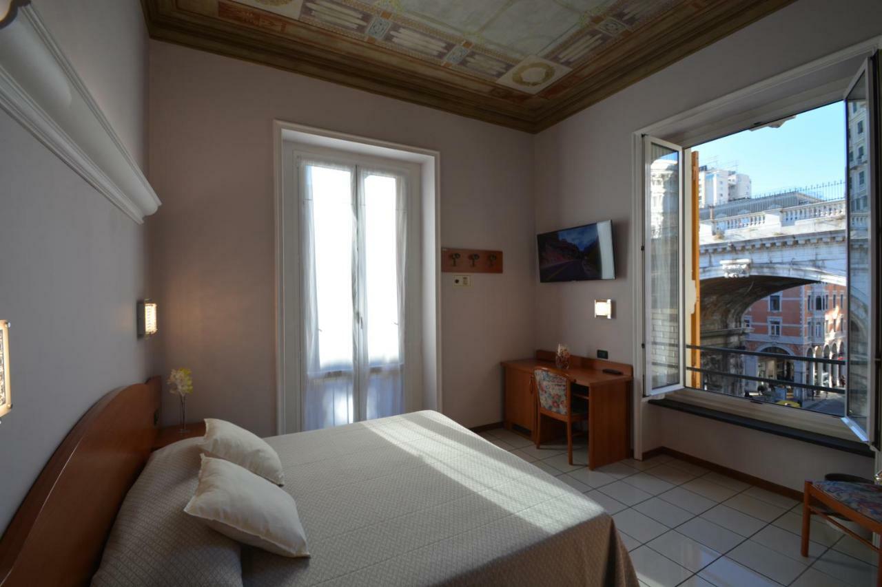 Soana City Rooms Генуя Экстерьер фото