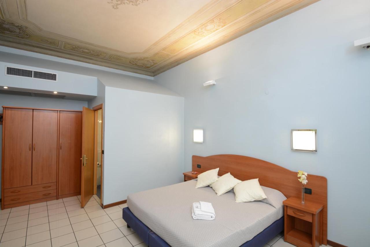 Soana City Rooms Генуя Экстерьер фото