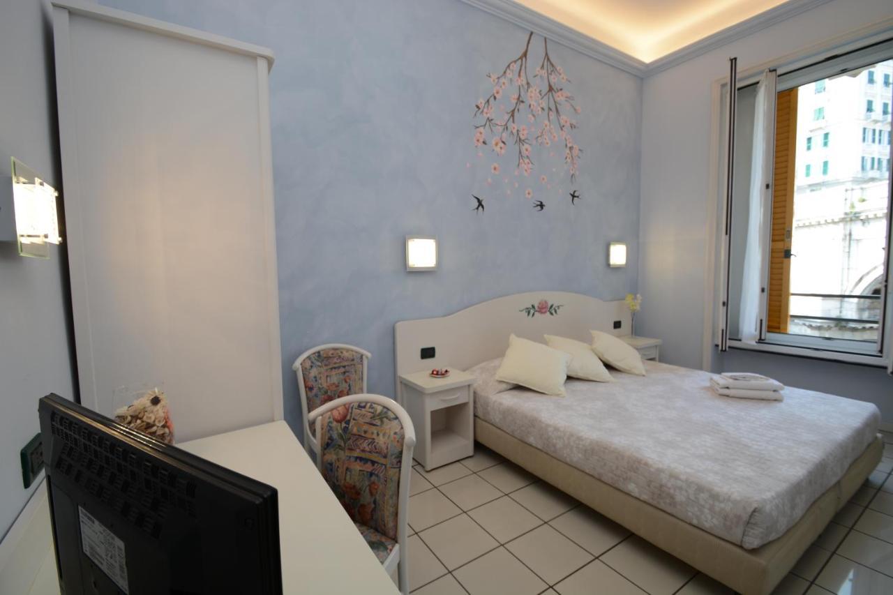 Soana City Rooms Генуя Экстерьер фото